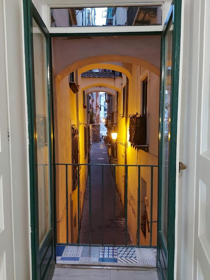 살레르노 Le Ginestre In Centro B&B 외부 사진