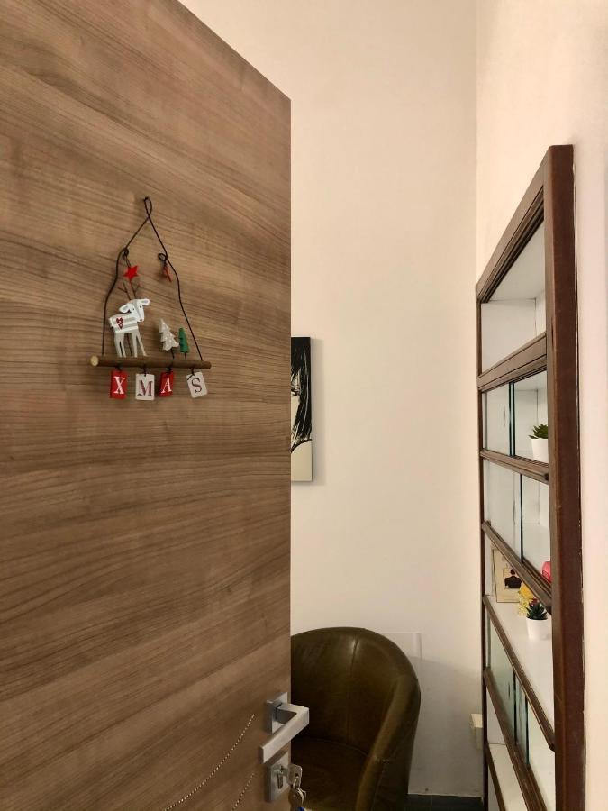 살레르노 Le Ginestre In Centro B&B 외부 사진