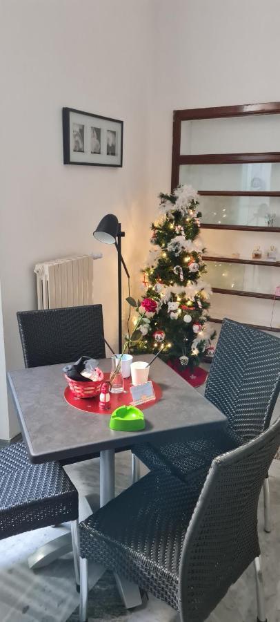 살레르노 Le Ginestre In Centro B&B 객실 사진